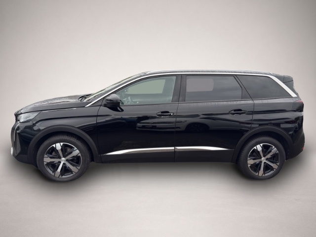 Peugeot 5008 (10/2023, Benzin)