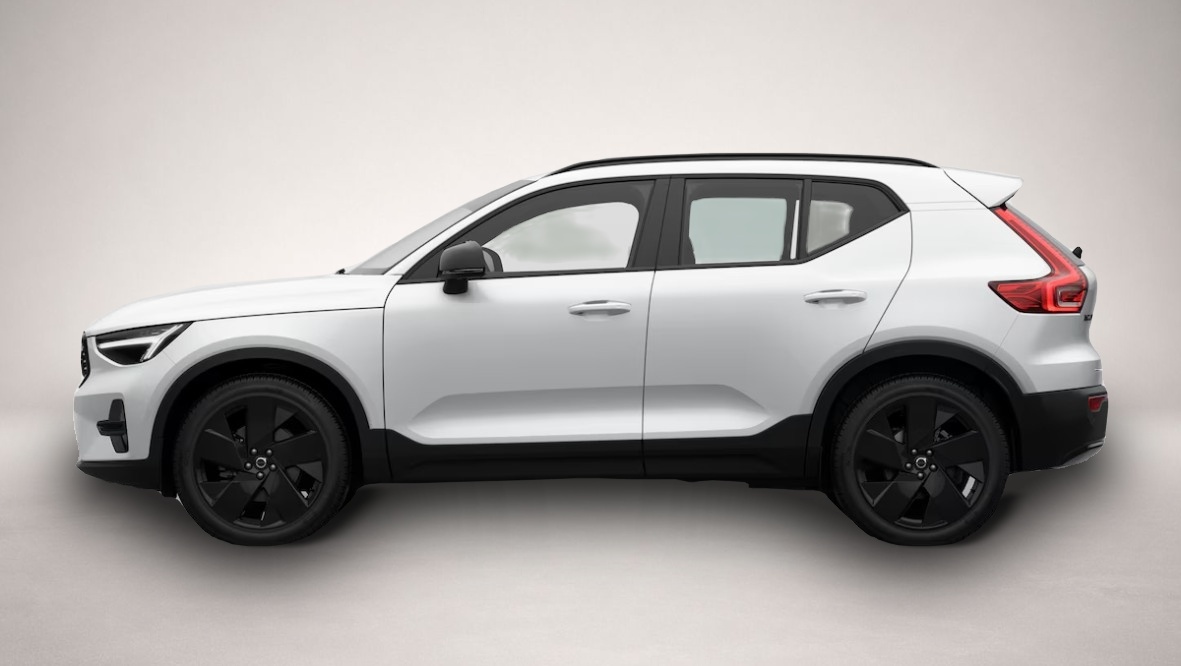 Volvo XC40 (05/2026, Benzin)