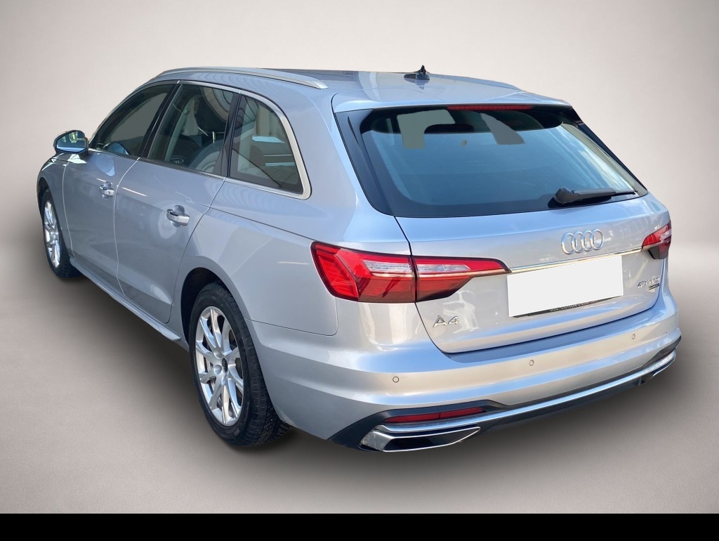 Audi quattro (01/2023, Benzin)