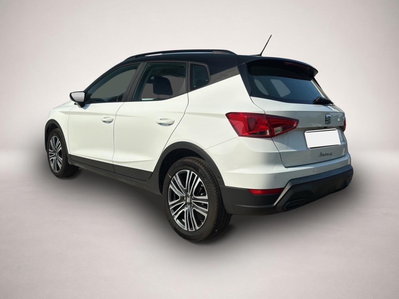 Seat Arona (06/2024, Benzin)