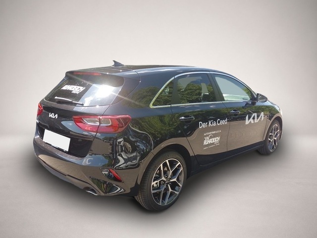 KIA cee'd / Ceed (04/2025, Benzin)