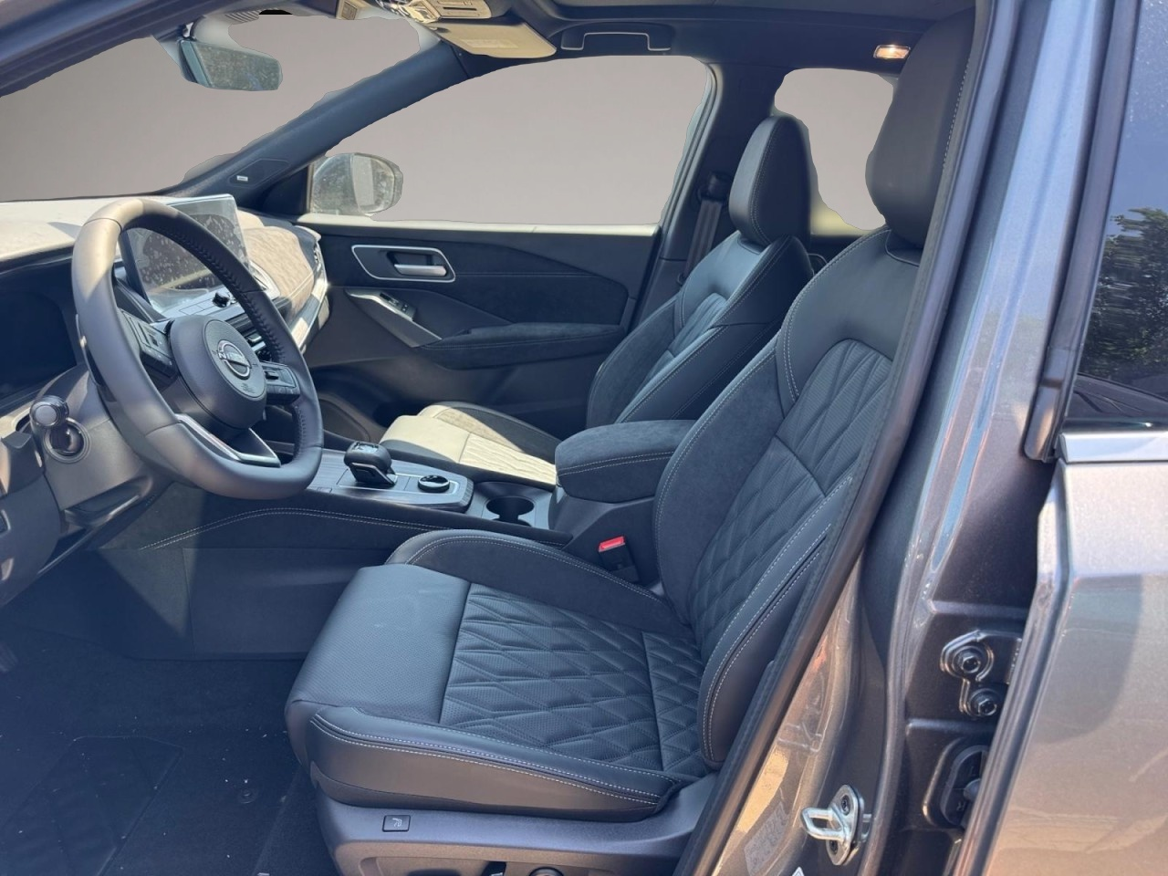 Nissan Qashqai (, Benzin)