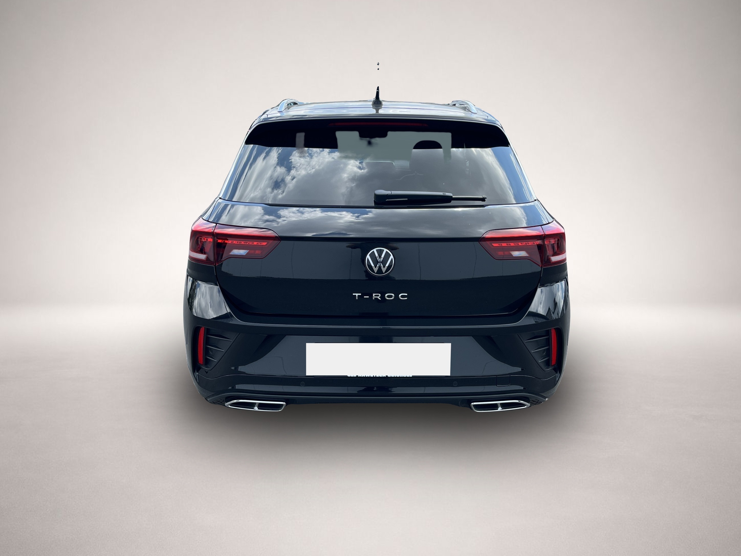 Volkswagen T-Roc (10/2025, Benzin)