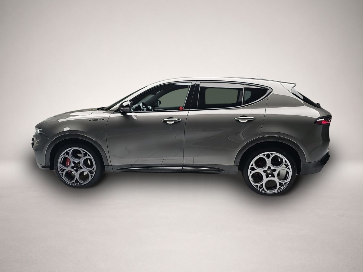 Alfa-Romeo Tonale (07/2022, Benzin)