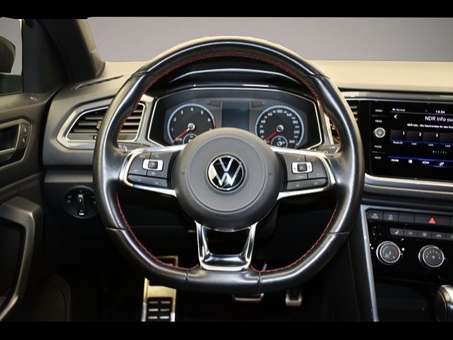 Volkswagen T-Roc (01/2022, Benzin)