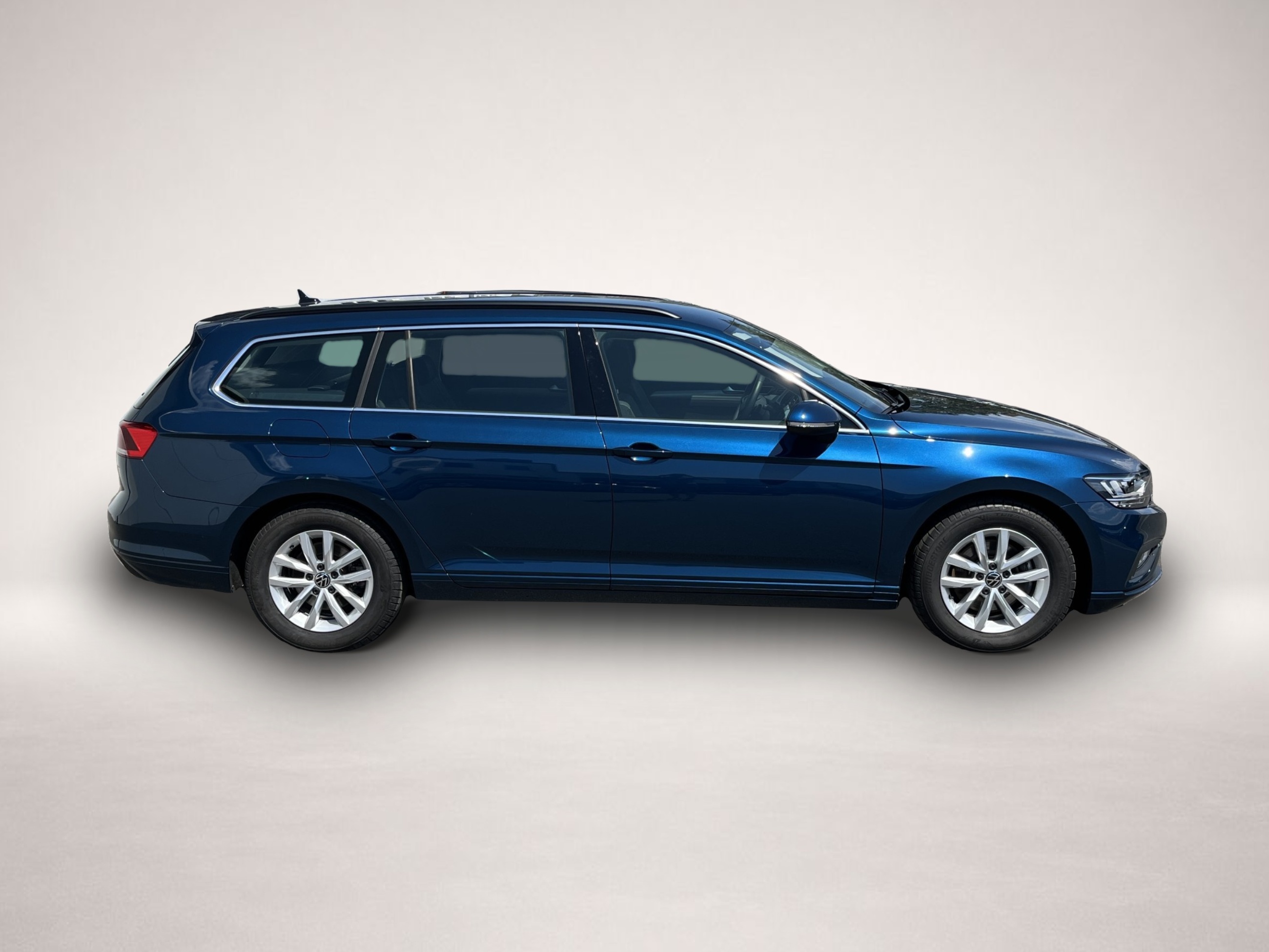 Volkswagen Passat Variant (02/2024, )