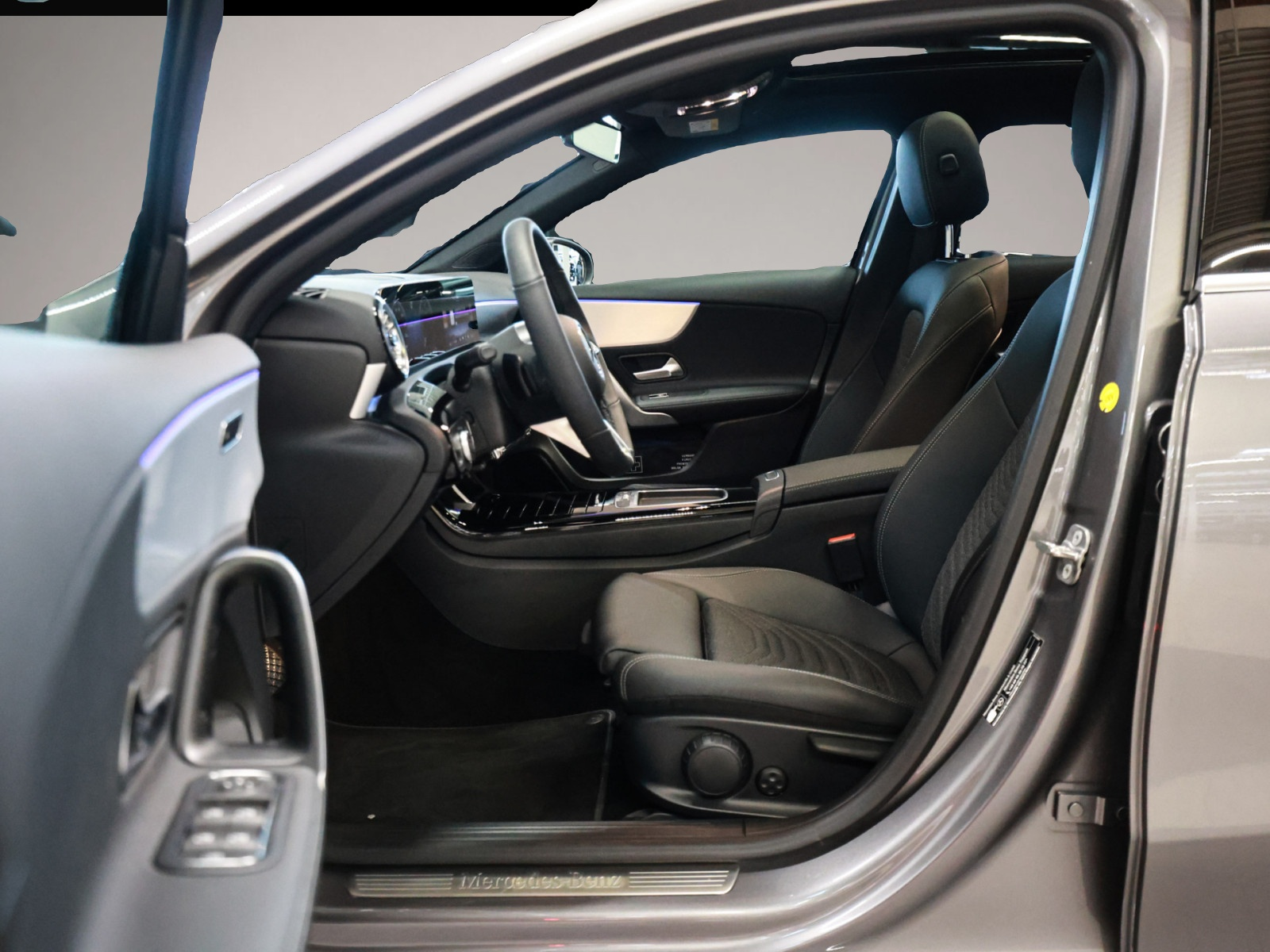 Mercedes-Benz A 220 (02/2026, Diesel)