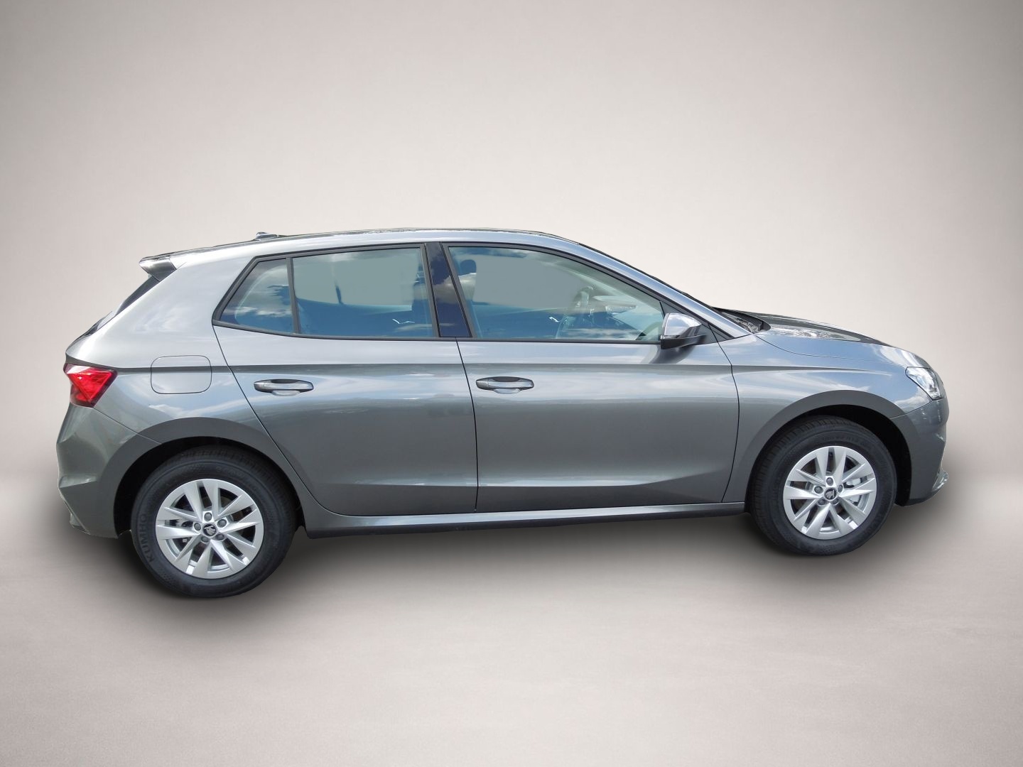 Skoda Fabia (, Benzin)