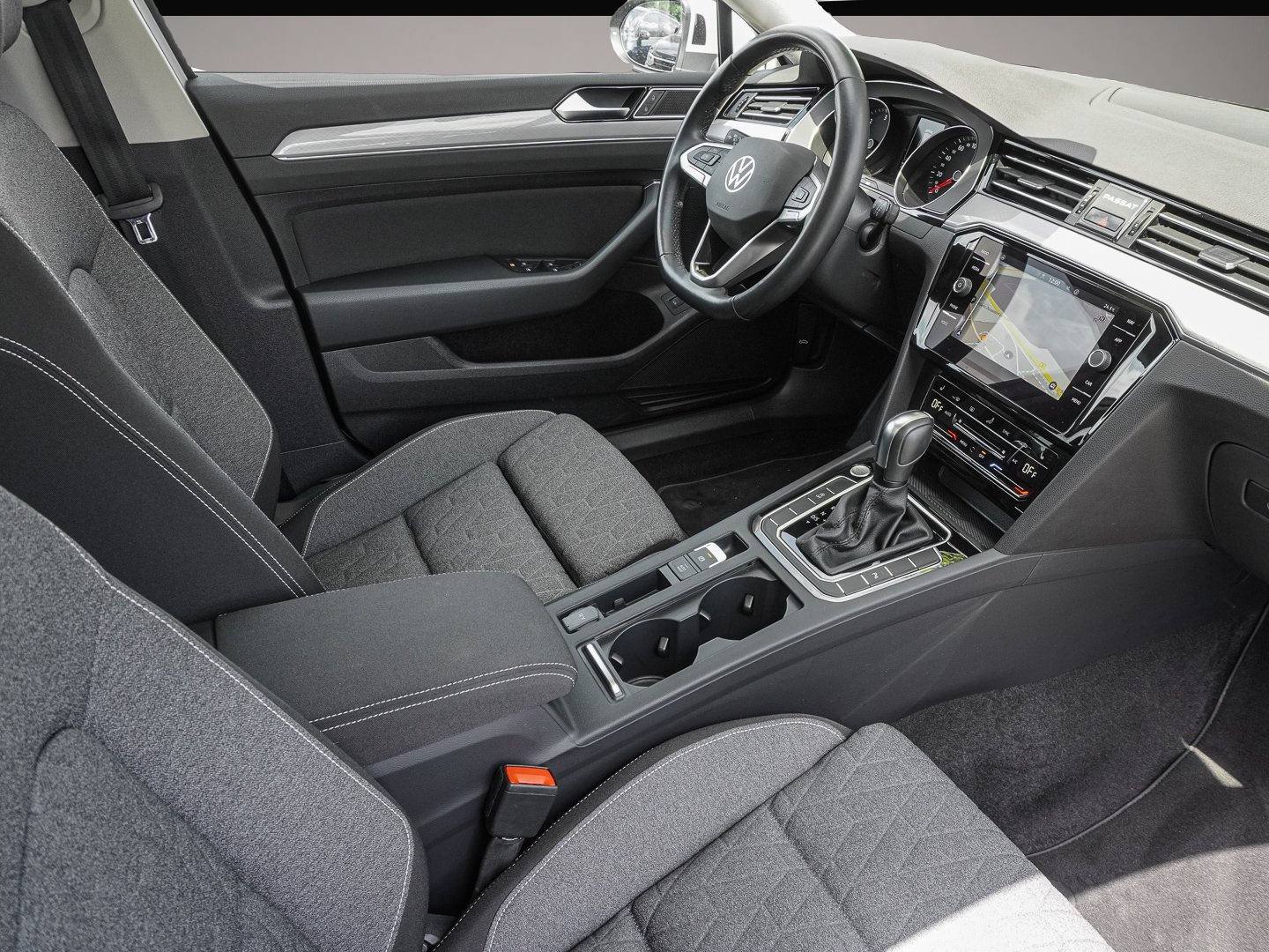 Volkswagen Passat Variant (12/2024, Diesel)