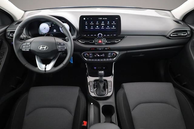 Hyundai i30, image 3 of 5