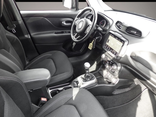 Jeep Renegade (08/2019, Benzin)