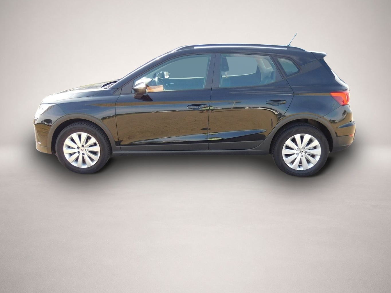 Seat Arona (04/2023, Benzin)