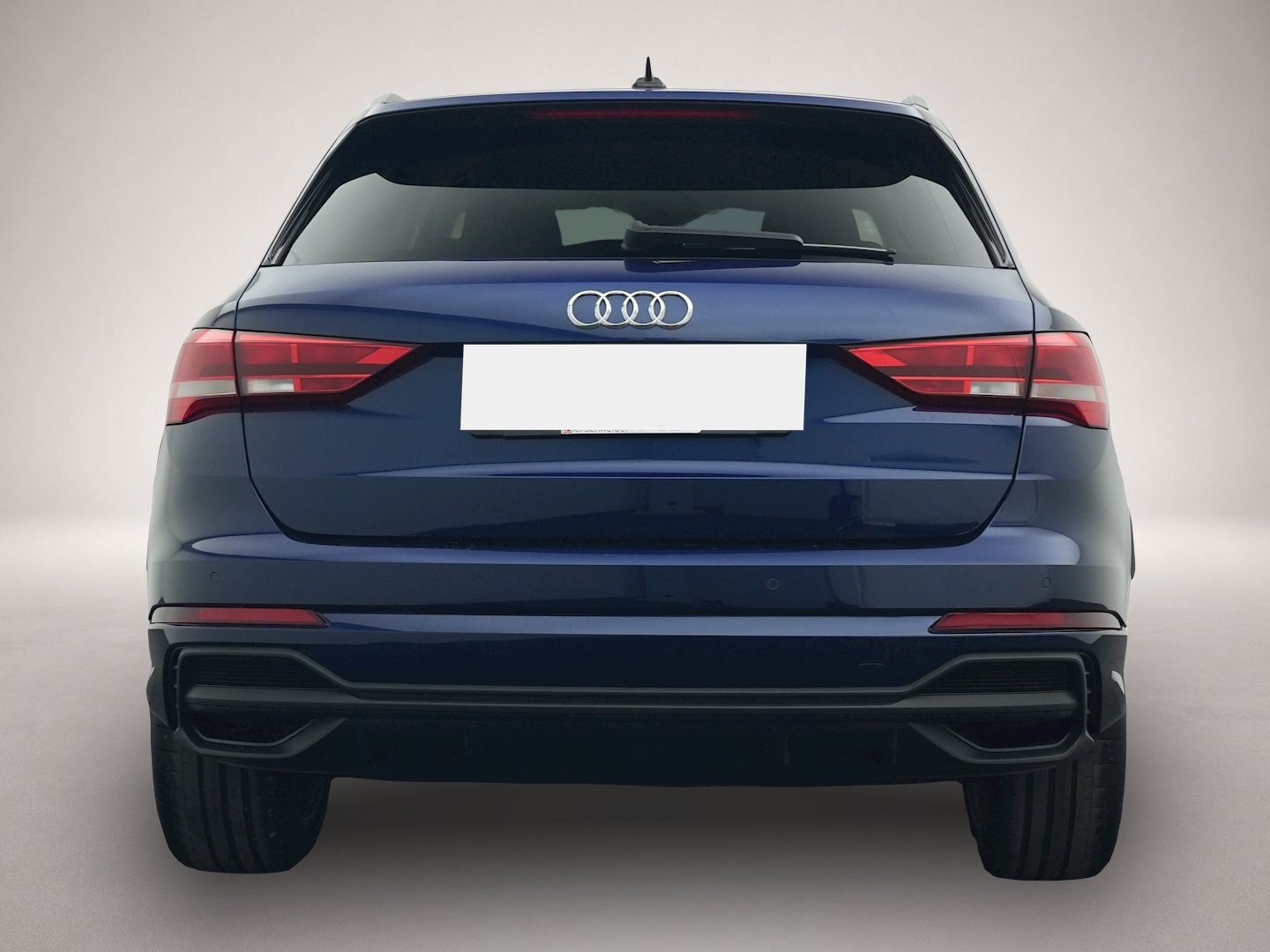 Audi Q3 (02/2023, Benzin)