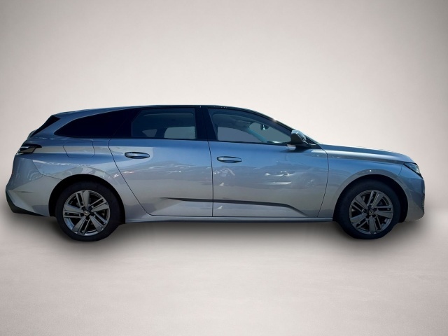 Peugeot 308 (07/2024, Benzin)