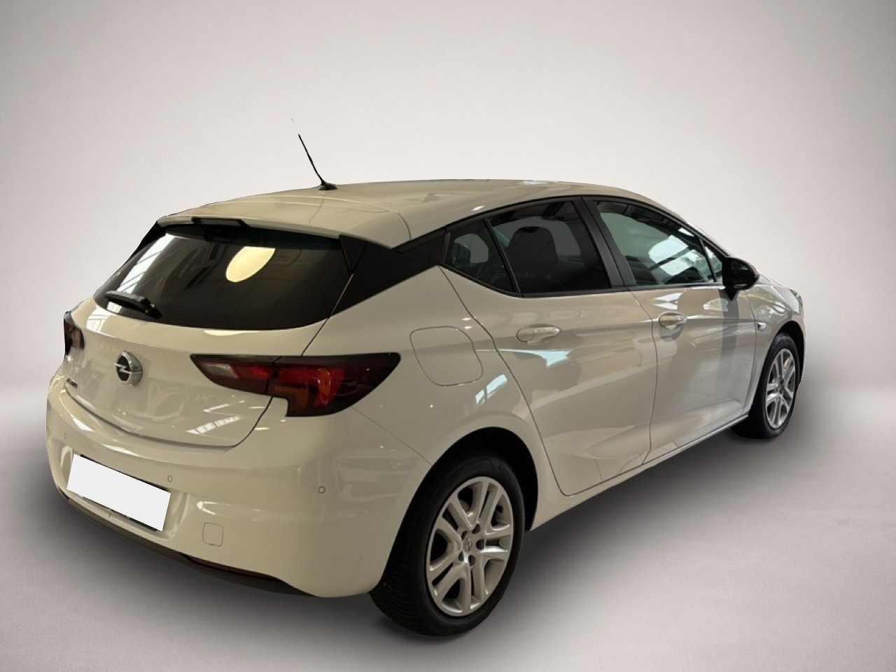 Opel Astra (03/2020, Benzin)