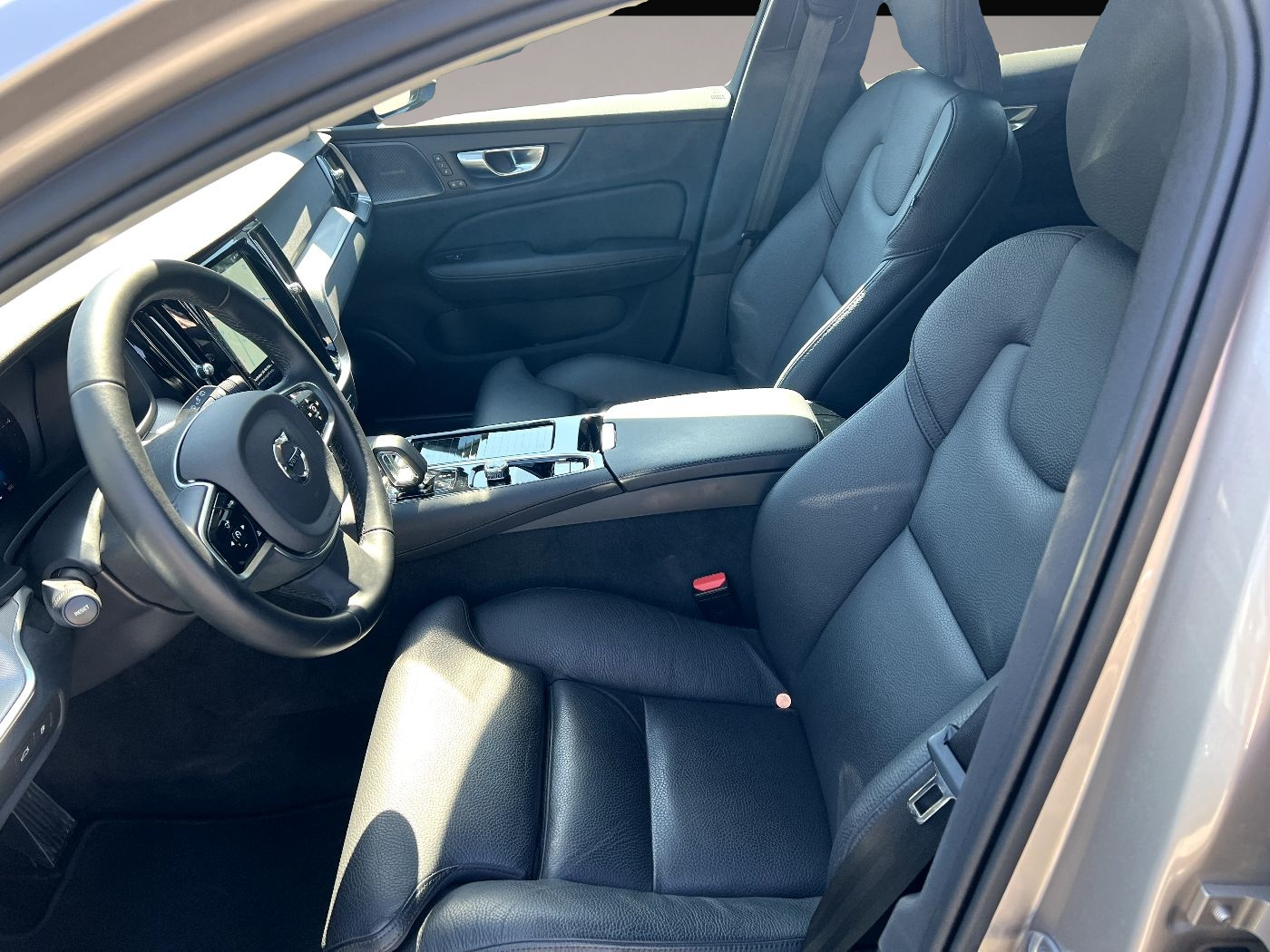 Volvo V60 (08/2024, )