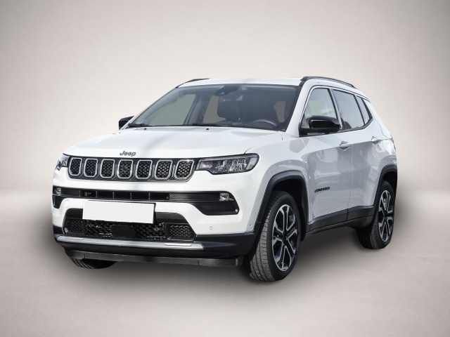 Jeep Compass (10/2023, Benzin)