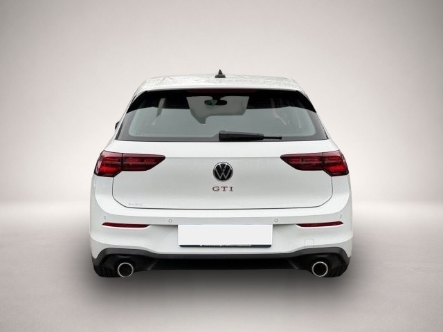 Volkswagen Golf (03/2023, Benzin)