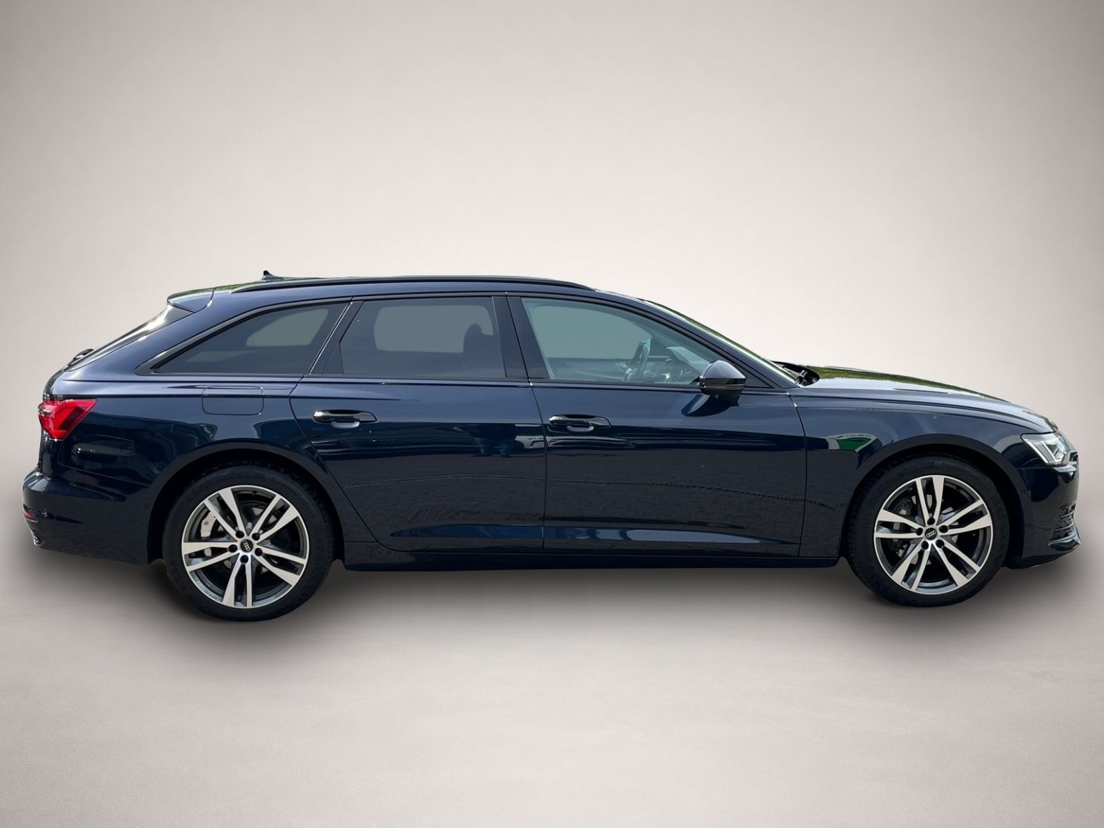 Audi A6 (06/2023, Diesel)