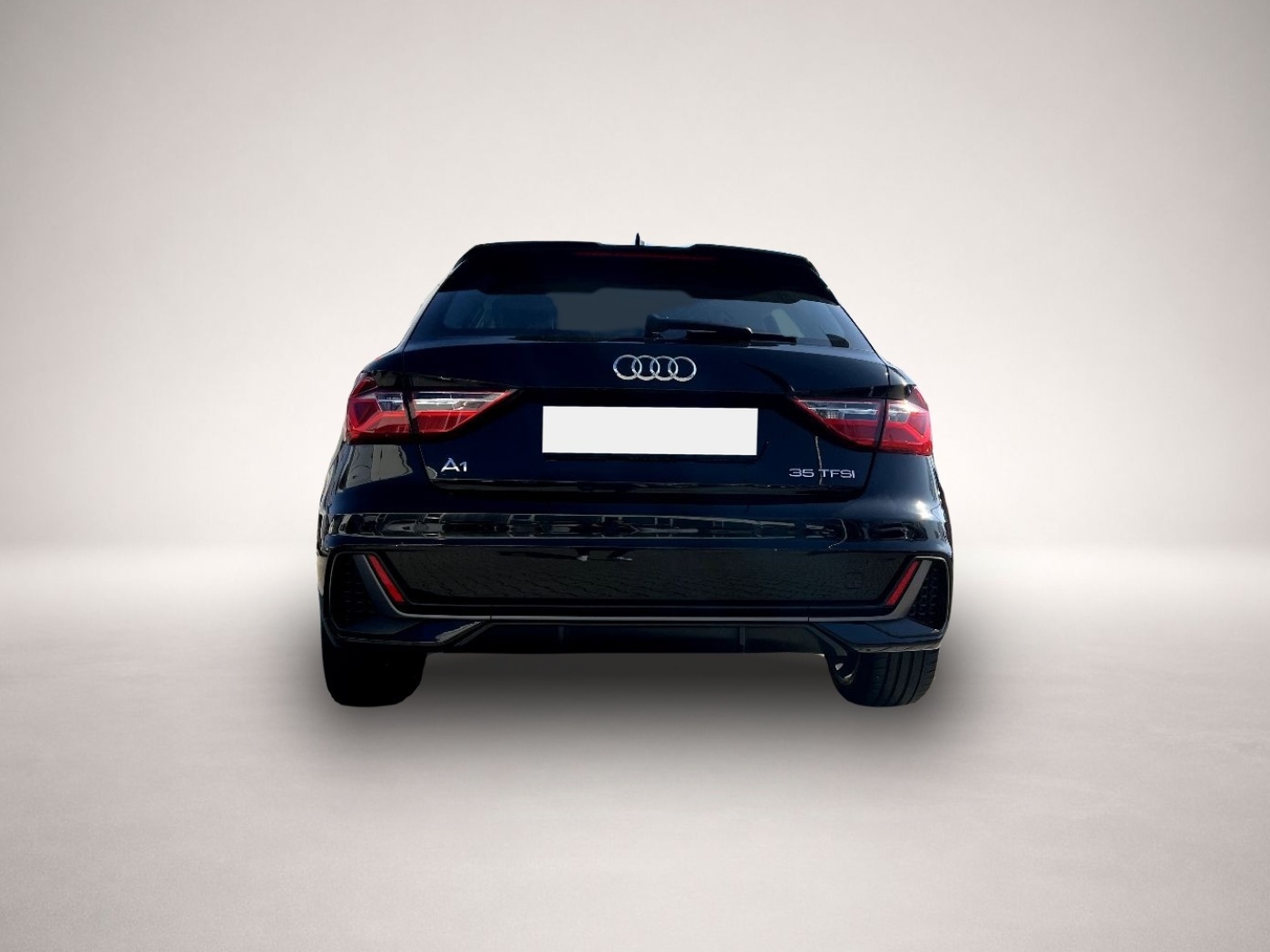 Audi A1 (11/2022, Benzin)