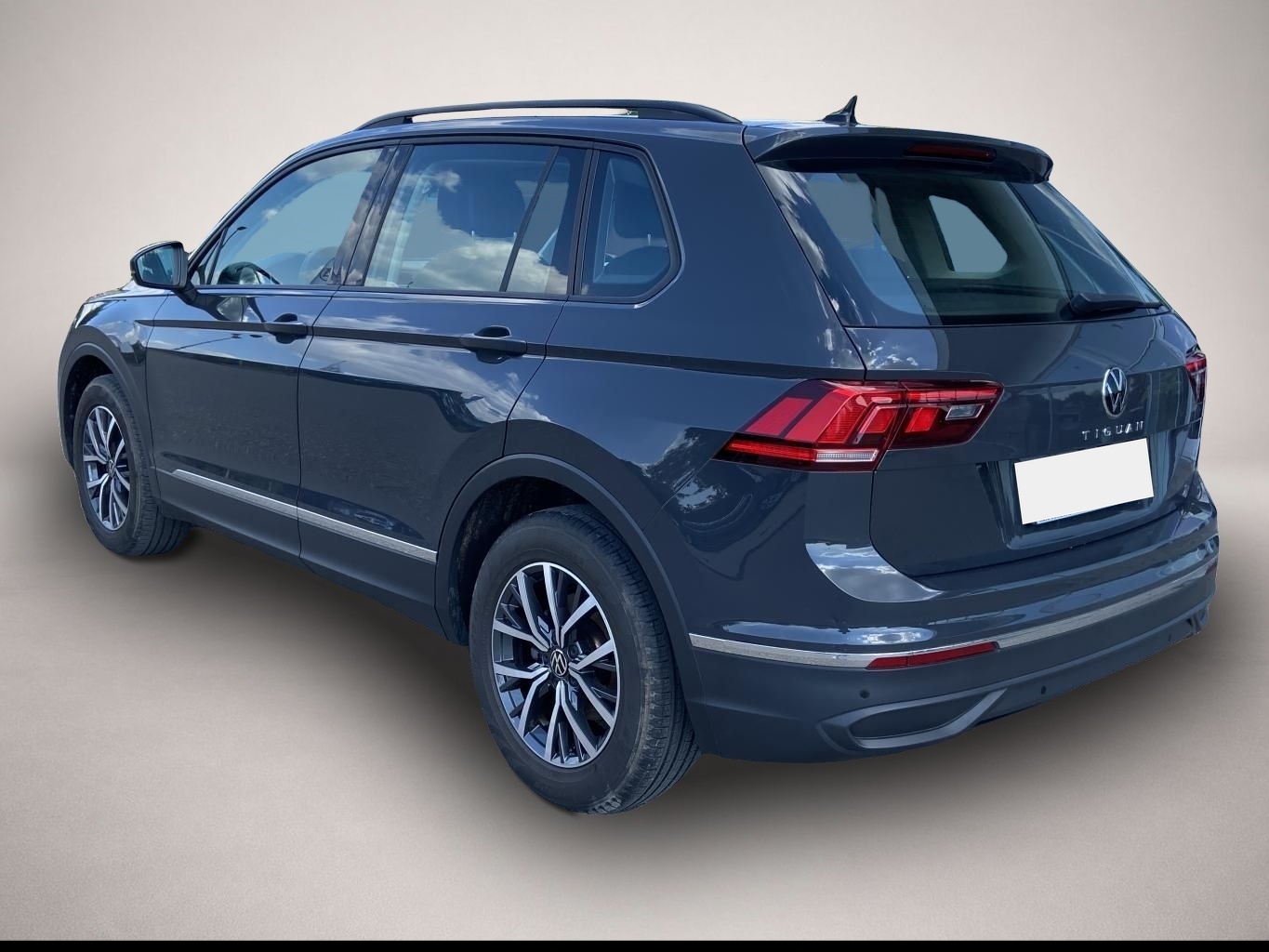 Volkswagen Tiguan (10/2022, )