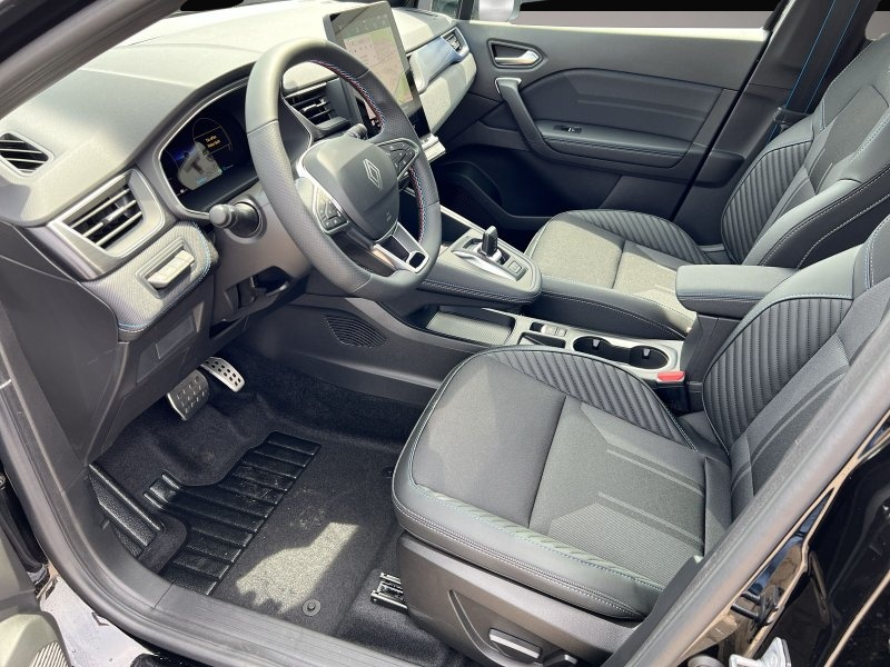 Renault Captur (05/2026, Hybrid (Benzin/Elektro))