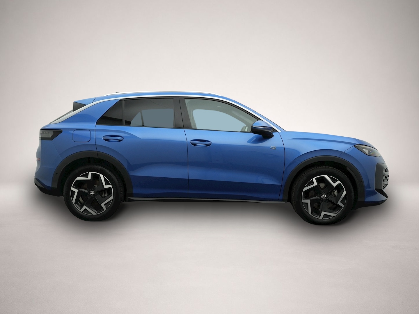 Volkswagen T-Roc (12/2025, Benzin)