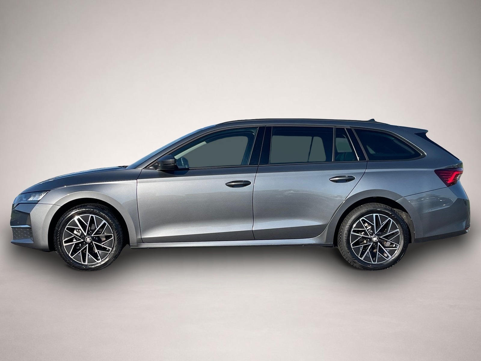Skoda Octavia (12/2025, Benzin)