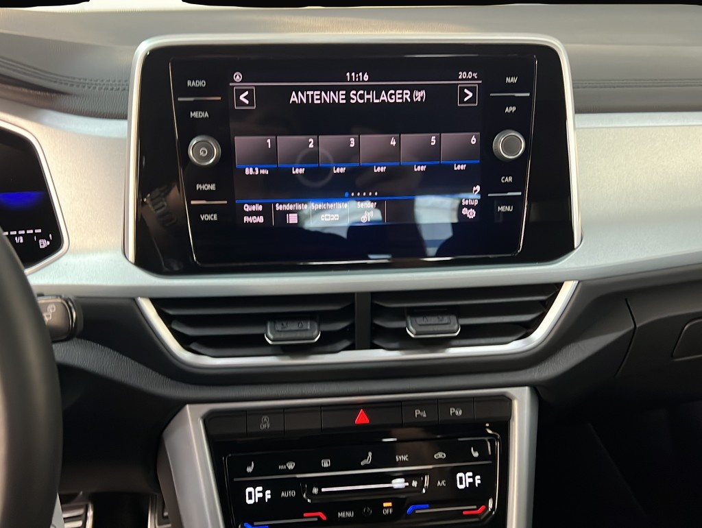 Volkswagen T-Roc (07/2025, Benzin)