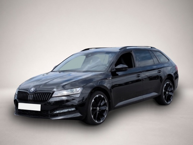 Skoda Superb (04/2023, Benzin)