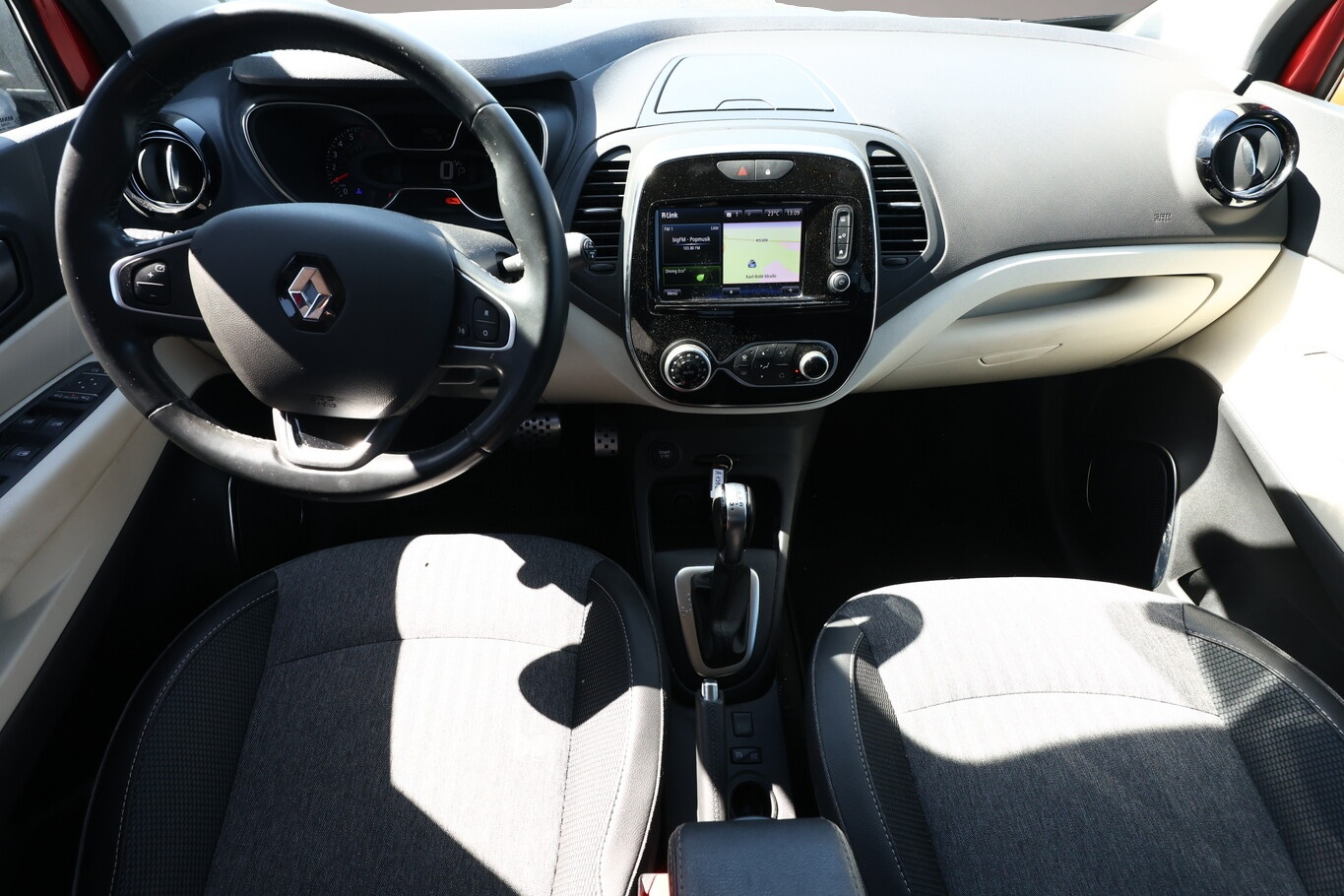 Renault Captur (02/2020, Benzin)