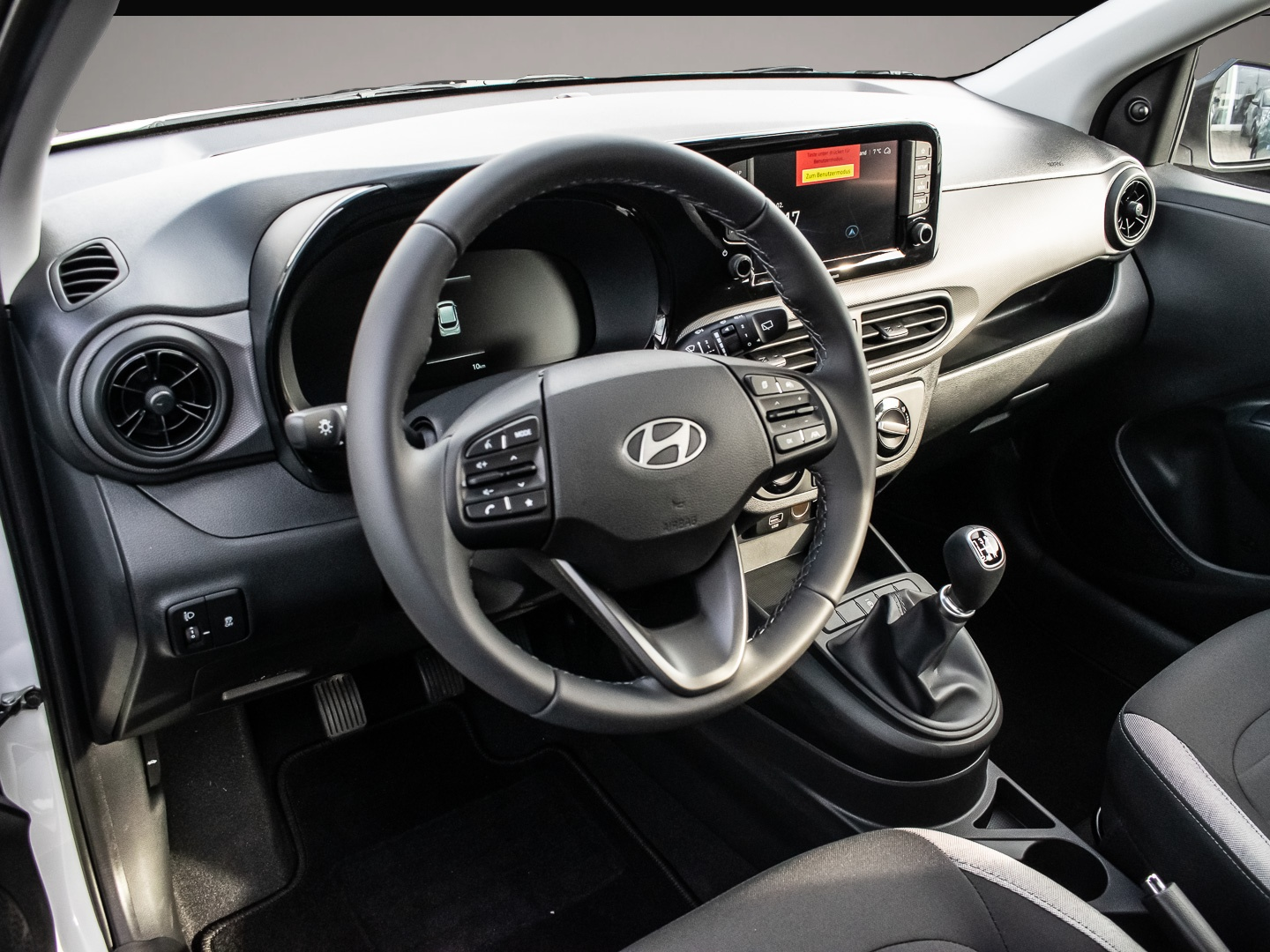 Hyundai i10 (02/2025, Benzin)