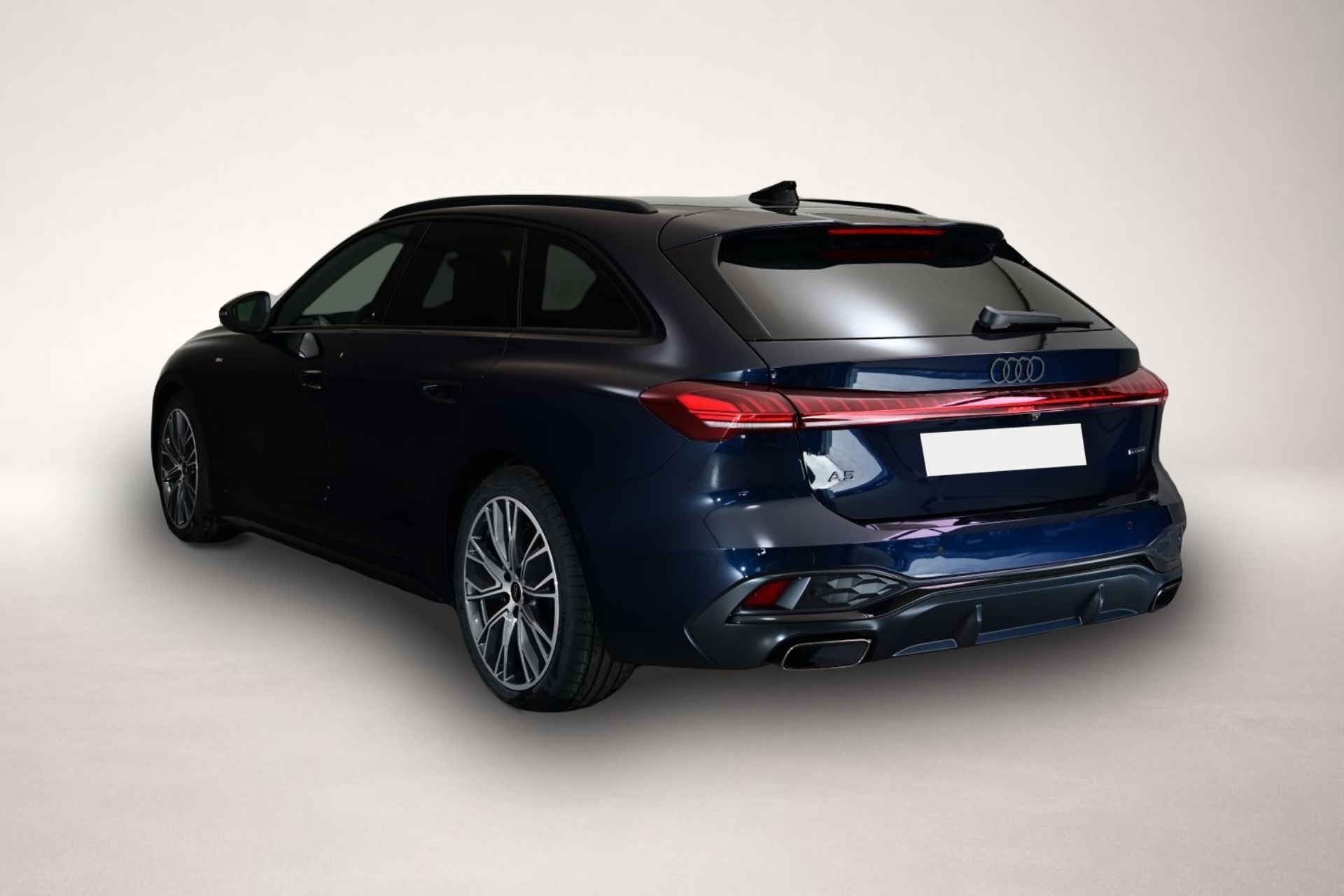 Audi A5 (05/2026, Benzin)