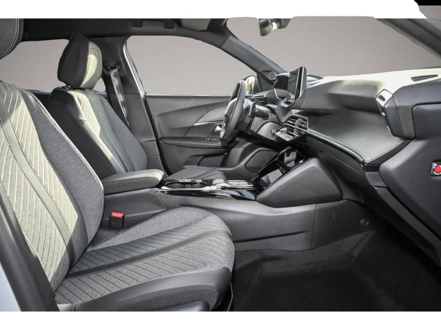 Peugeot 2008 (09/2025, Benzin)