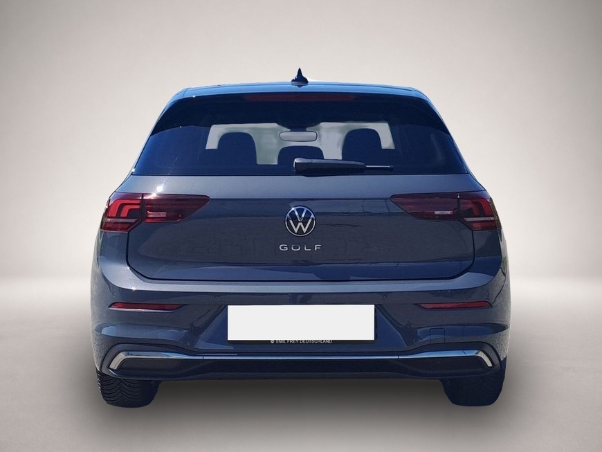 Volkswagen Golf (01/2025, Benzin)