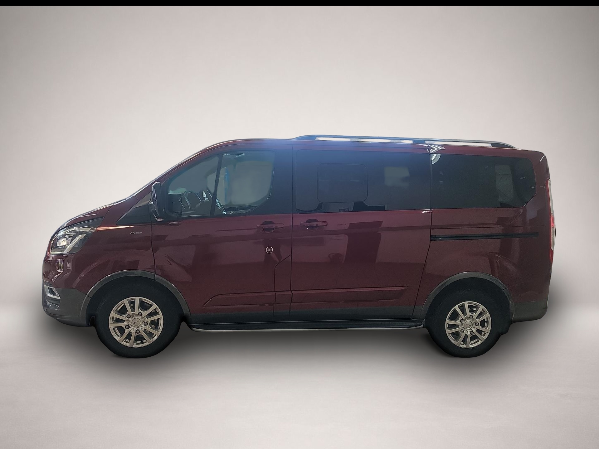 Ford Tourneo Custom (03/2021, Diesel)