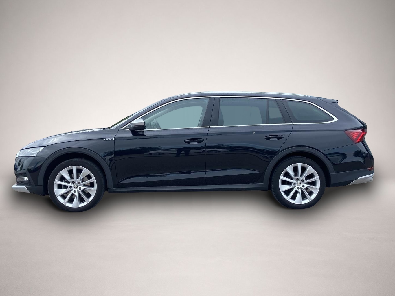 Skoda Octavia (06/2023, )