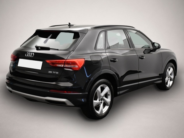 Audi Q3 (07/2025, Benzin)