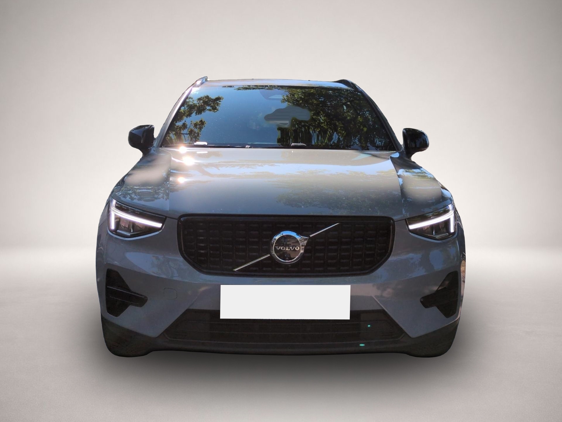Volvo XC40 (04/2024, Benzin)