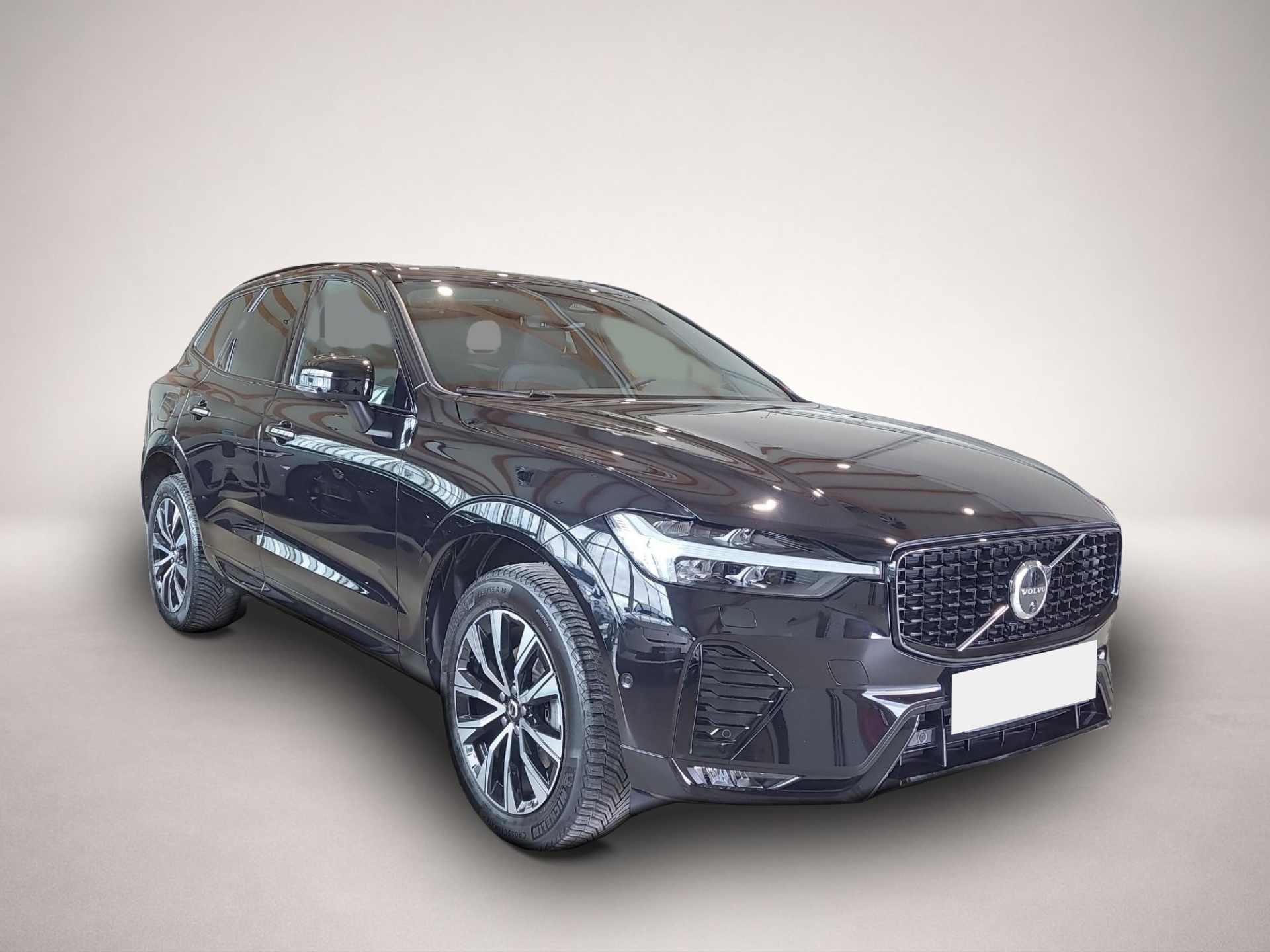 Volvo XC60 (02/2025, Benzin)