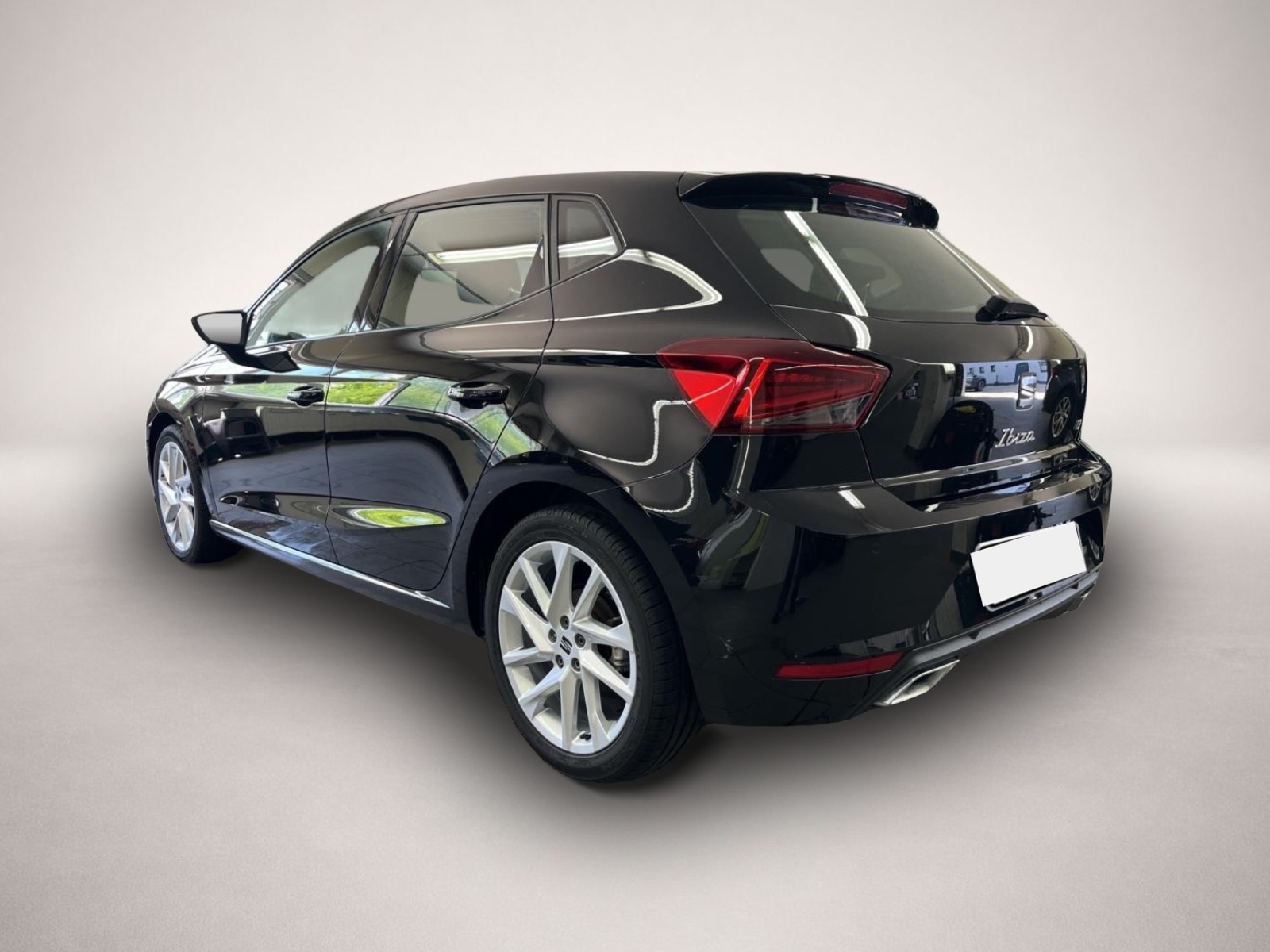 Seat Ibiza (05/2023, Benzin)