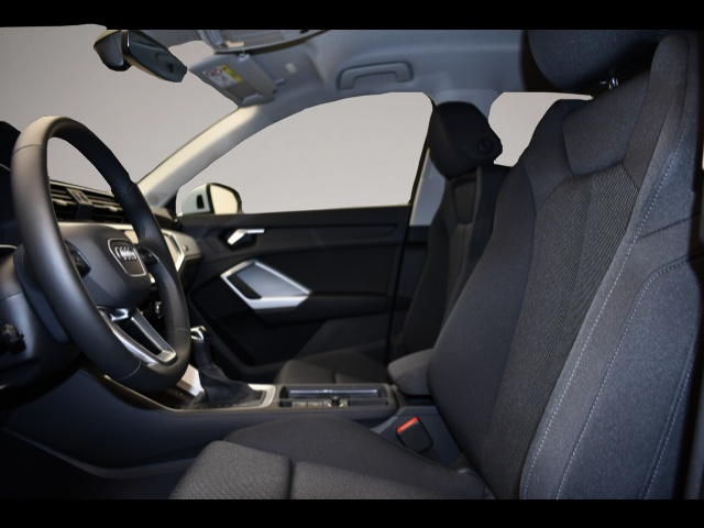 Audi Q3 (08/2025, Benzin)