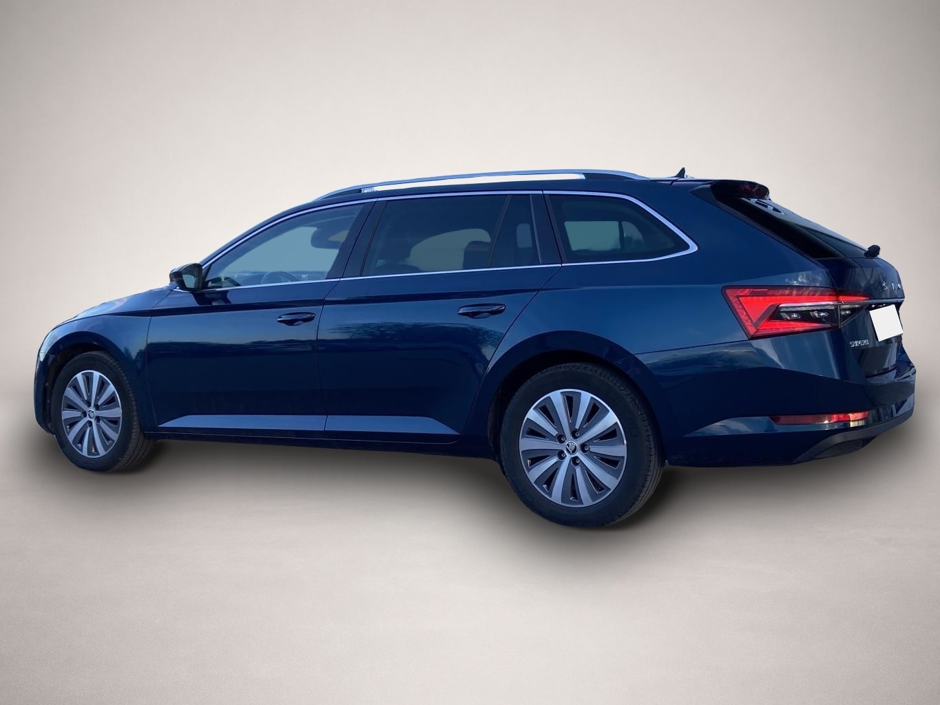 Skoda Superb (10/2021, )
