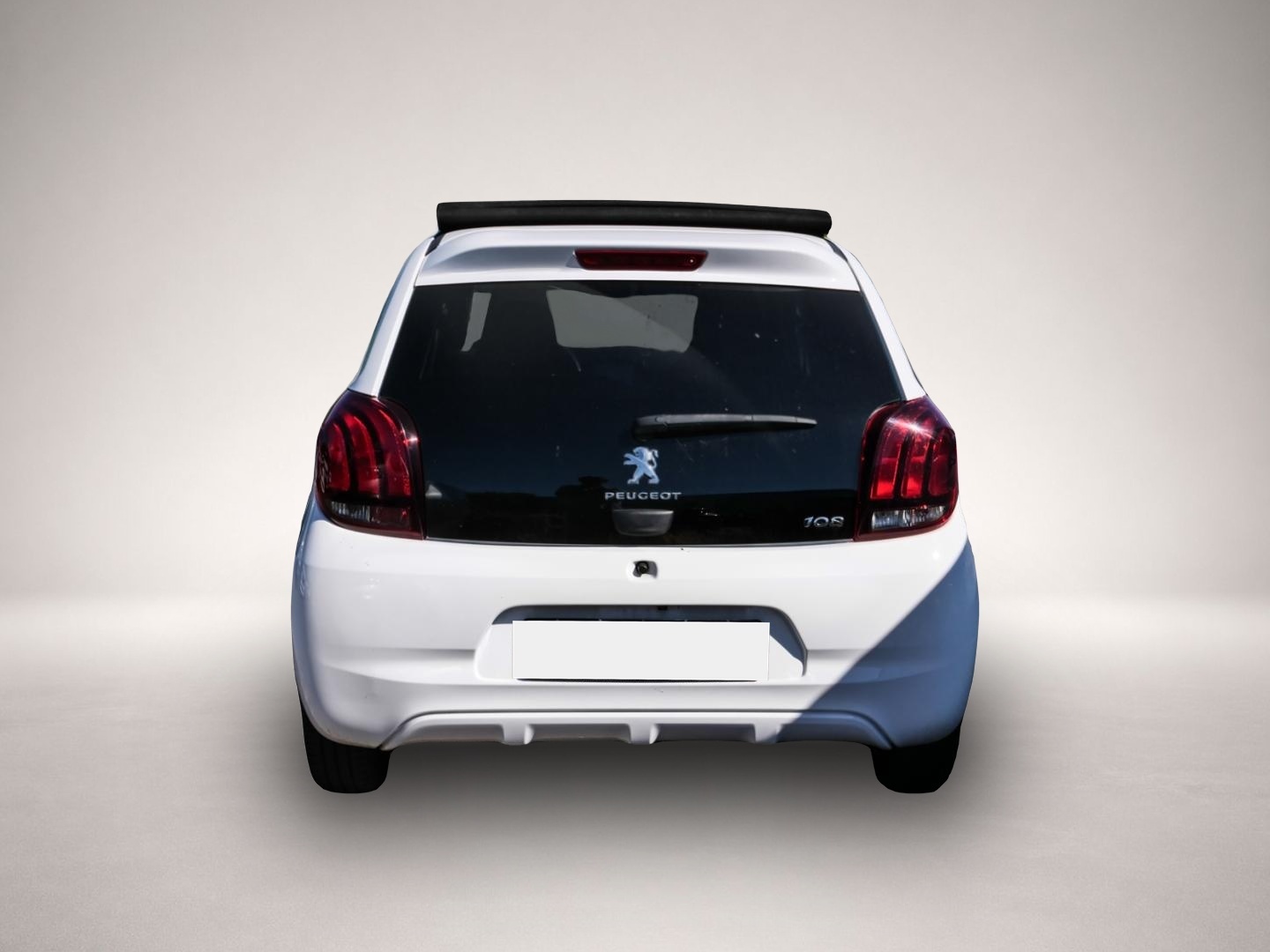 Peugeot 108 (07/2021, Benzin)