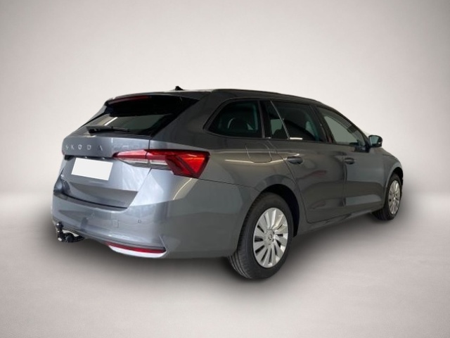 Skoda Octavia (, Benzin)