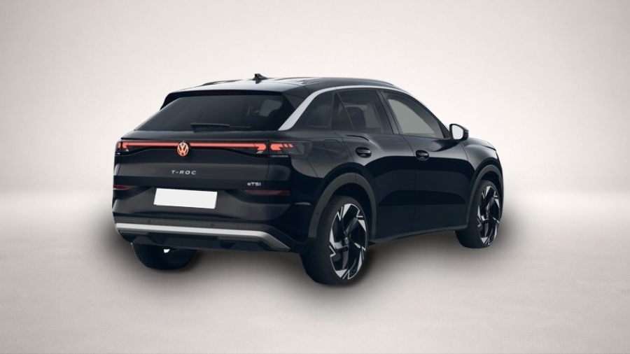 Volkswagen T-Roc, image 2 of 5
