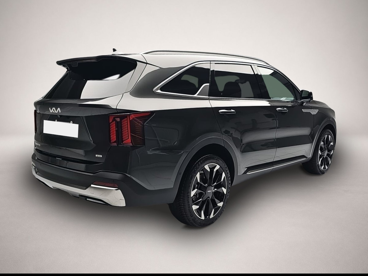 Kia Sorento, image 2 of 4