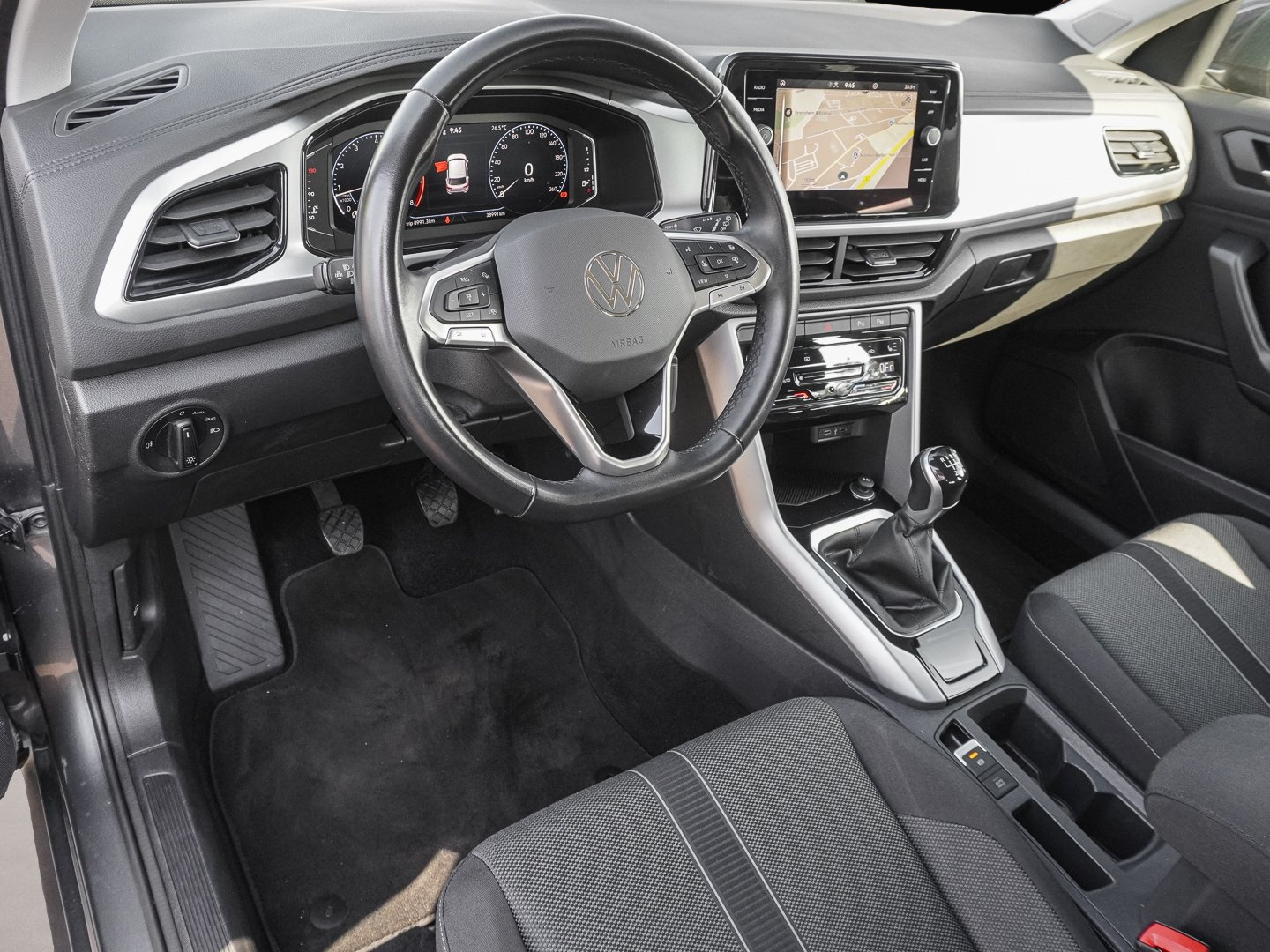 Volkswagen T-Roc (01/2023, )