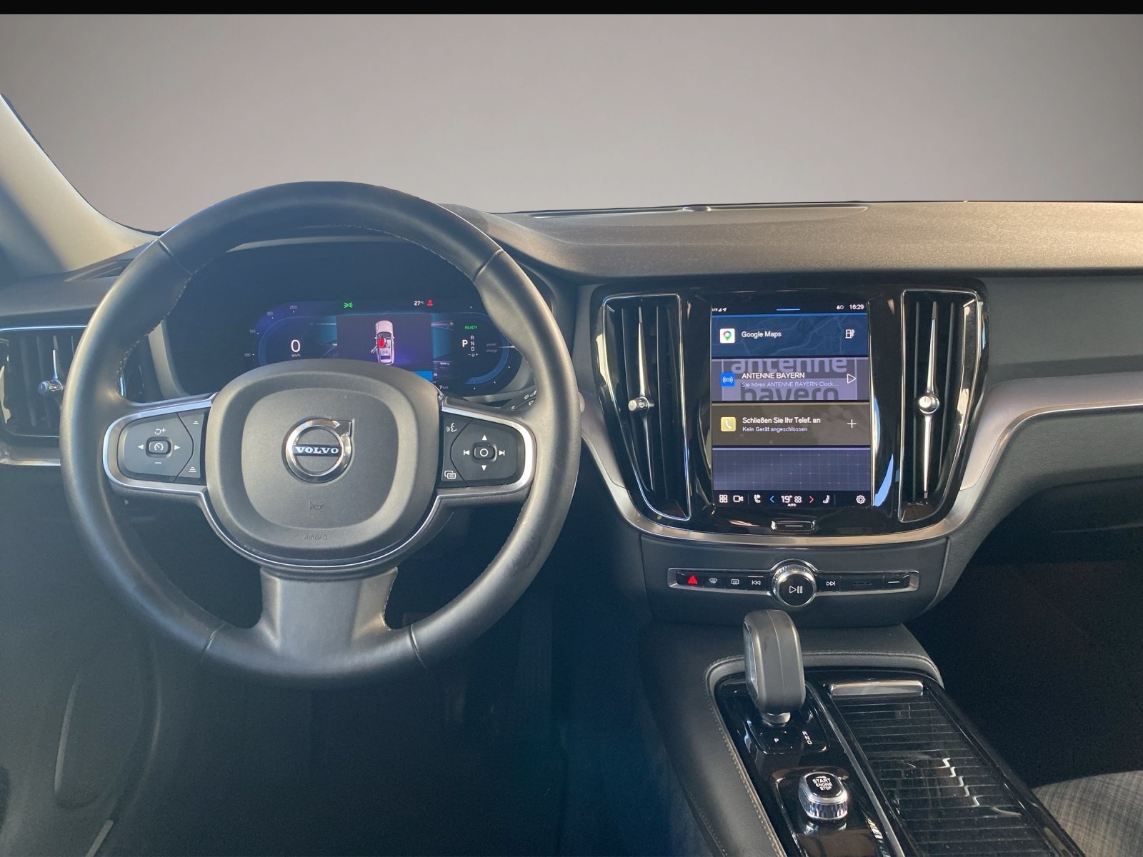 Volvo V60 (05/2023, )