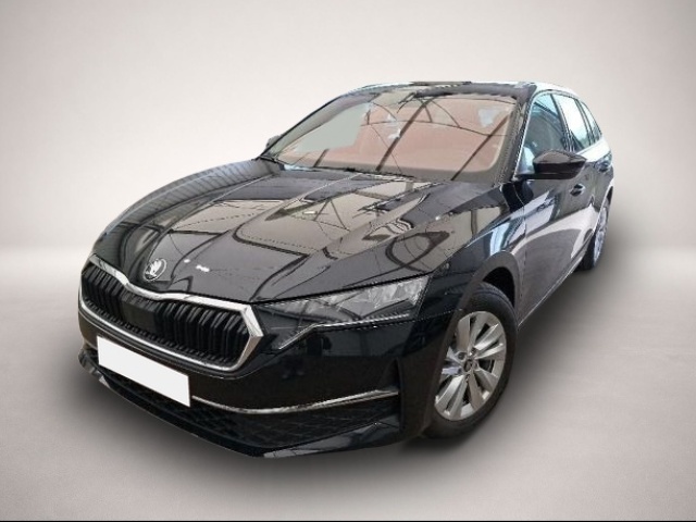 Skoda Octavia (04/2025, Benzin)